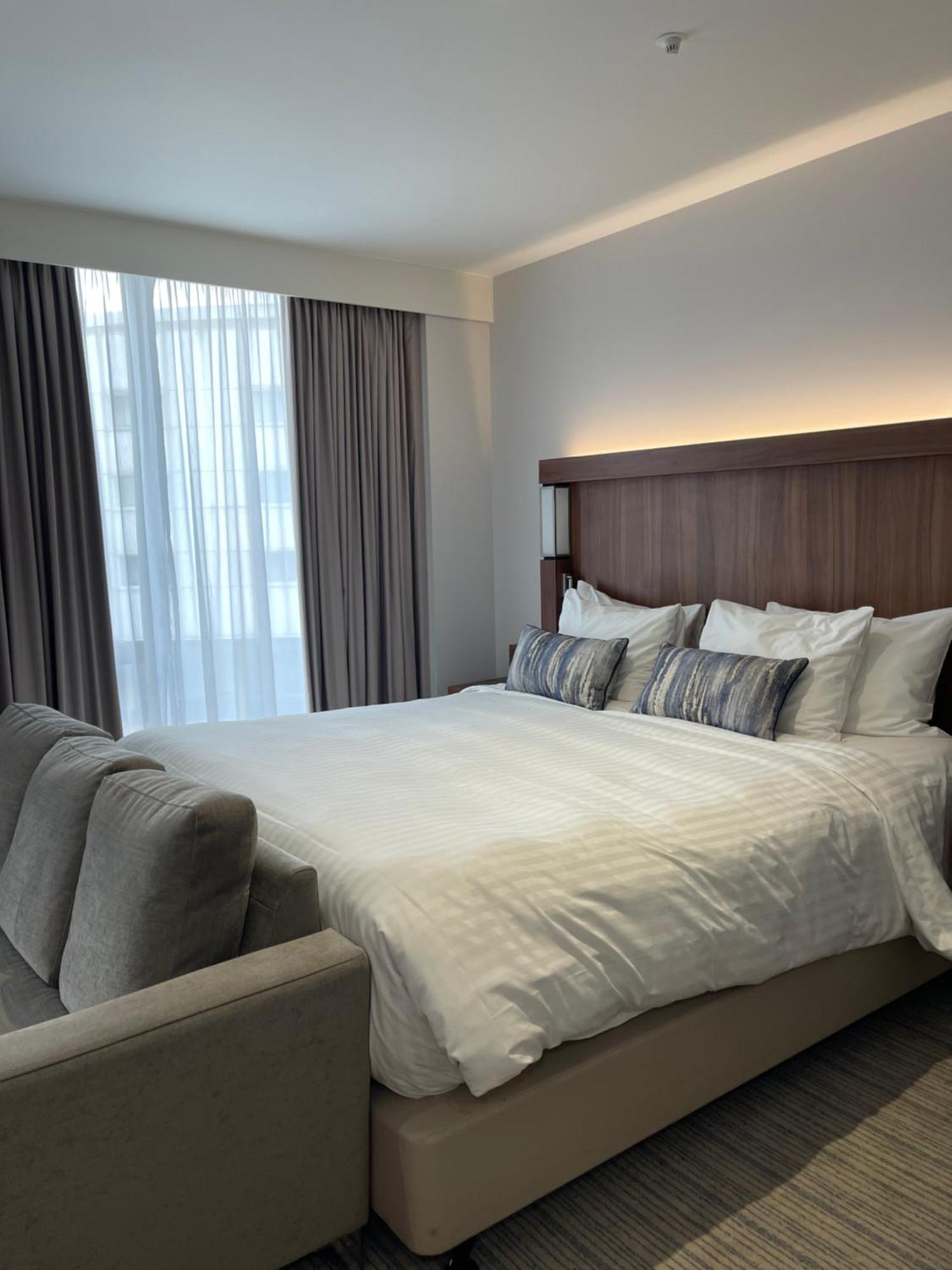 Courtyard By Marriott London Heathrow Airport Hotel Harlington  Luaran gambar